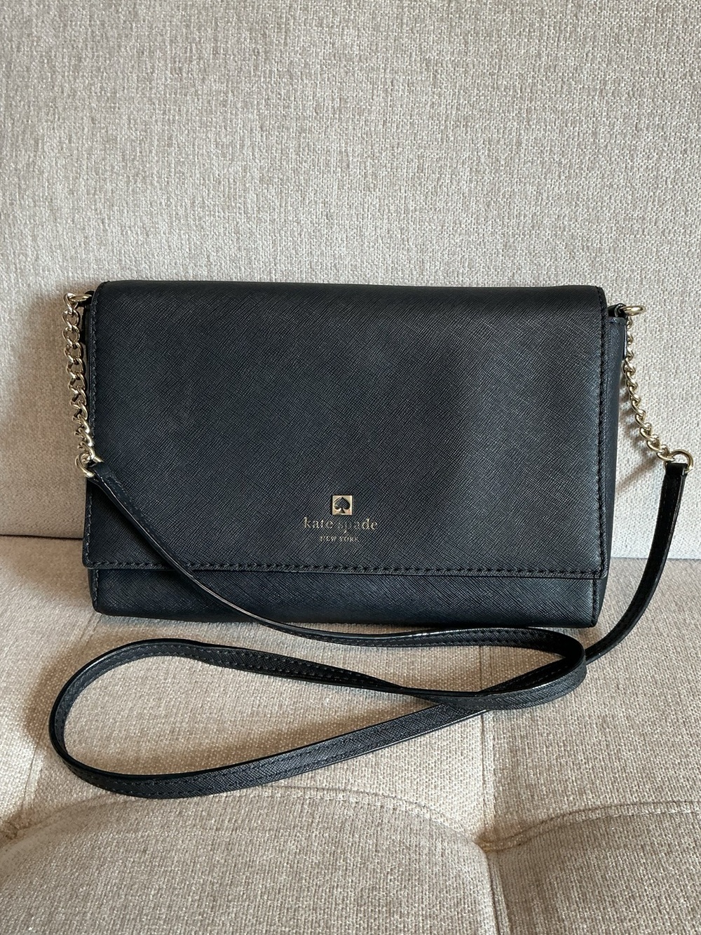 Kate Spade Charlotte Street Alek Black Saffiano Leather Crossbody/ Shoulder Bag - Picture 4 of 16